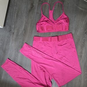 Savage X Fenty Vibrant Pink Intimate Set (Sizes In Description Box)